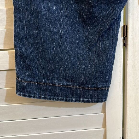 Levi's 512 Jean Size 6 Capri Perfectly Slimming Denim - Picture 9 of 12